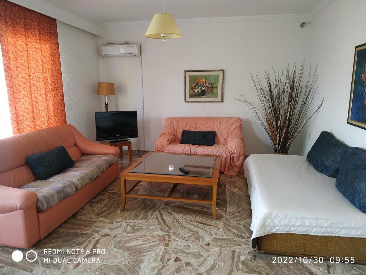 Avra Apartment Artemida  Ngoại thất bức ảnh