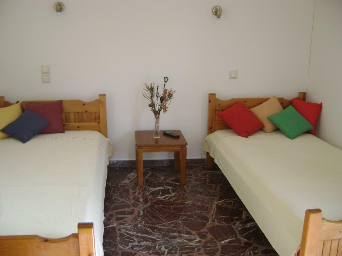 Avra Apartment Artemida  Ngoại thất bức ảnh
